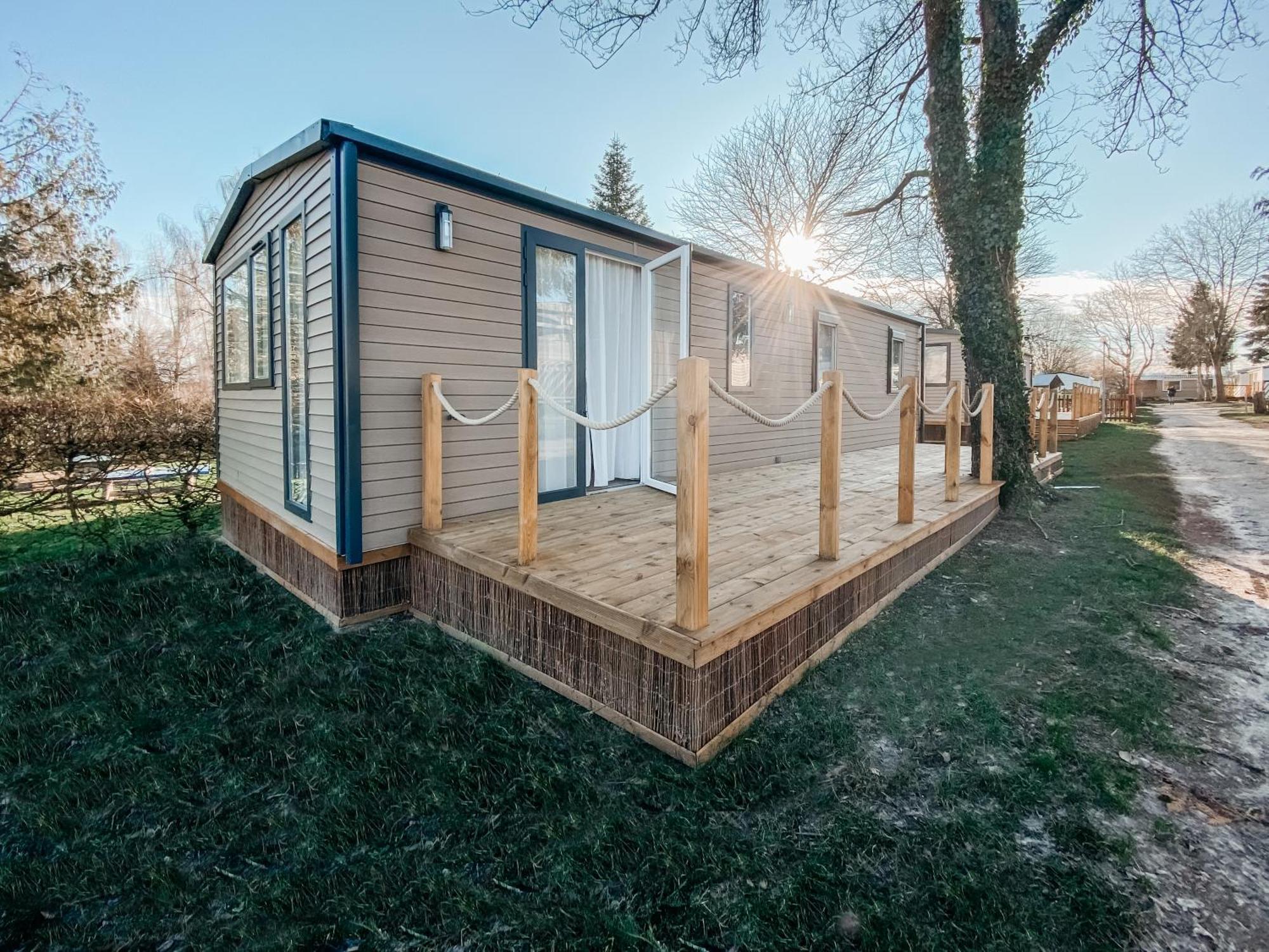 Soleil Levant - Camping Belle-Vue Berdorf Exterior photo